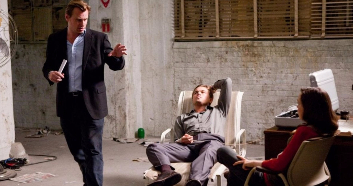 Christopher Nolan Tidak Pernah Melarang Kursi dari Set, Tapi Dia Melakukan Larangan 2 Hal Lain