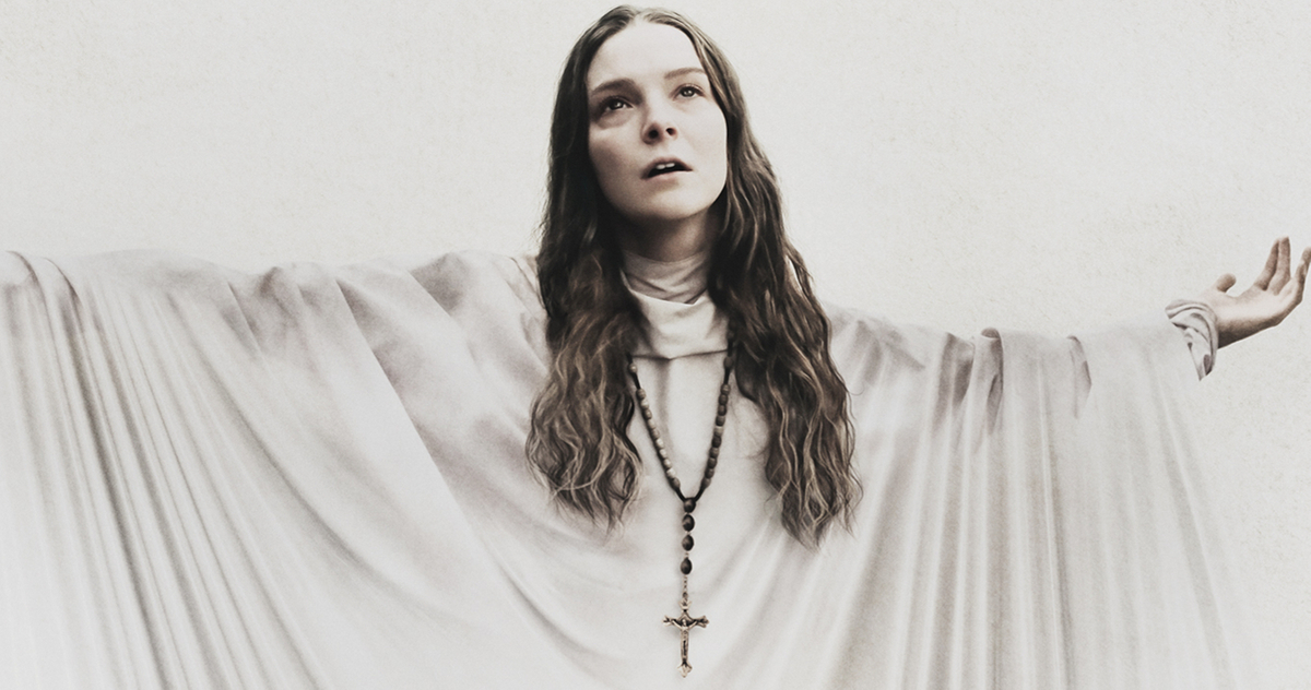Trailer Saint Maud A24 Membangkitkan Horor Klasik The Exorcist dan Carrie